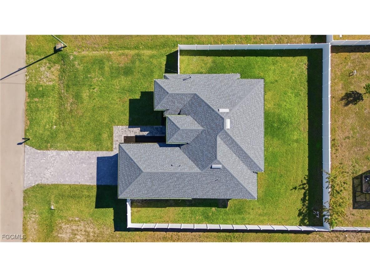 1442 NE 33rd Lane Cape Coral FL 33909 2026001201 image4