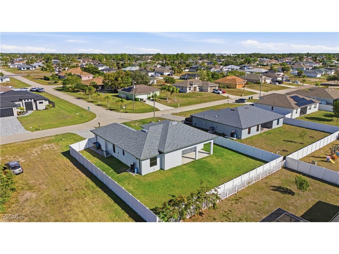 1442 NE 33rd Lane Cape Coral FL 33909 2026001201 image8