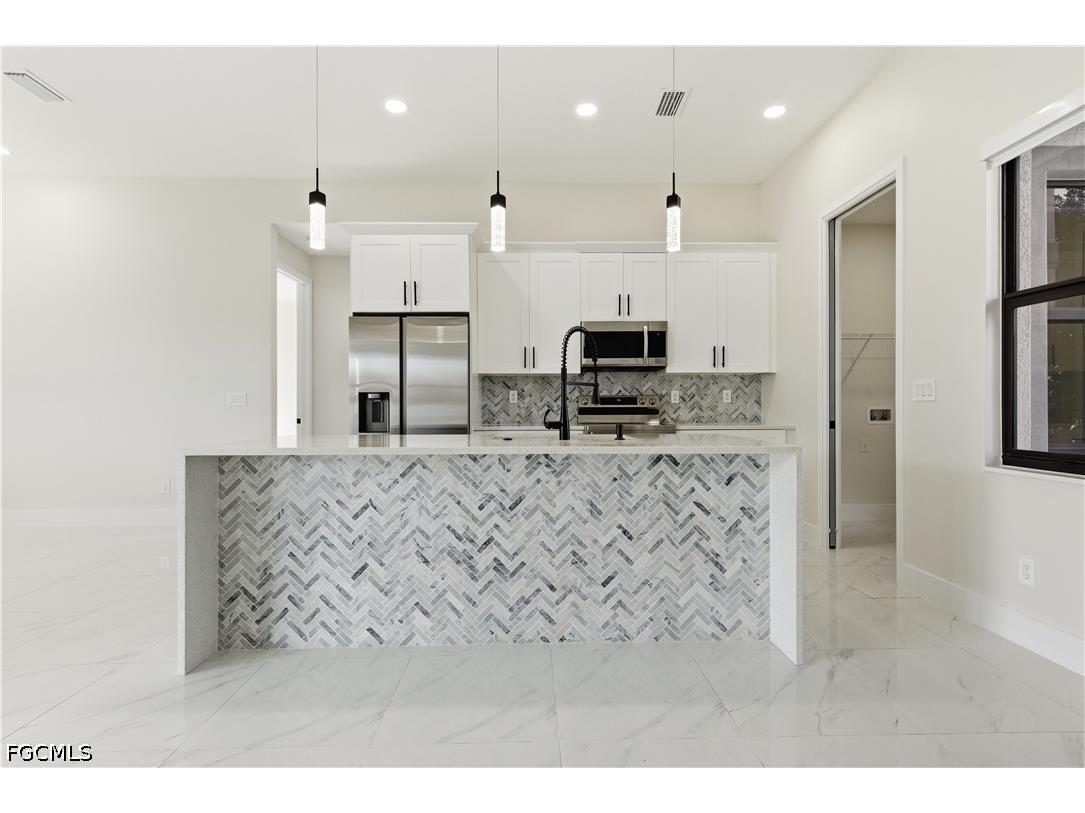 1442 NE 33rd Lane Cape Coral FL 33909 2026021871 image8