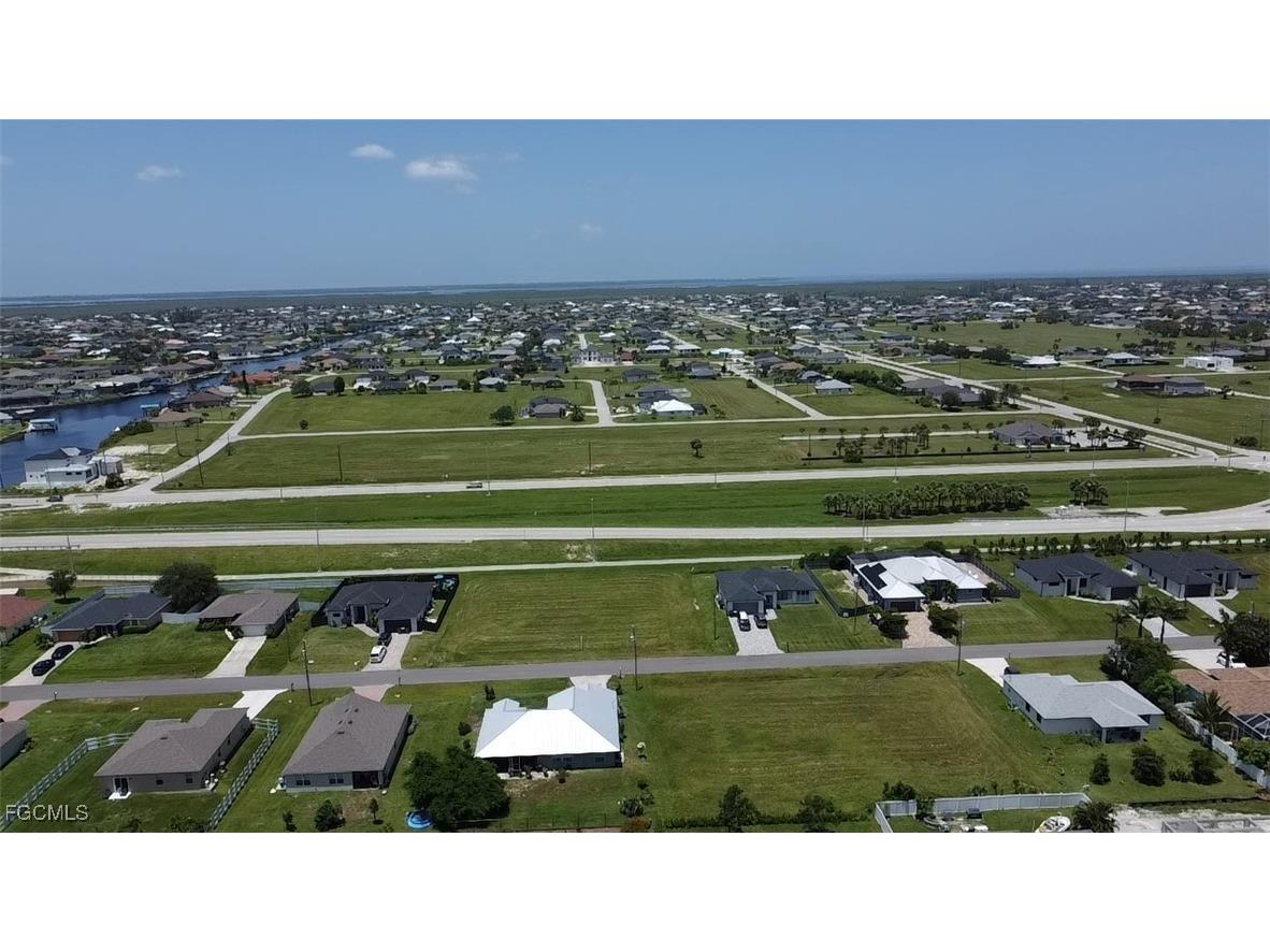 1442 NW 31st Place Cape Coral FL 33993 2025002946 image4