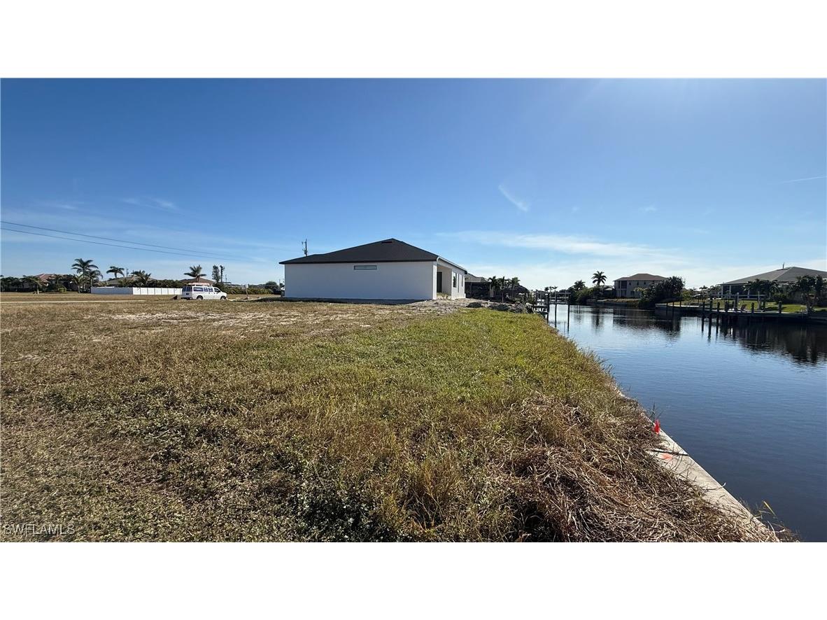 1442 NW 38th Place Cape Coral FL 33993 224099335 image4