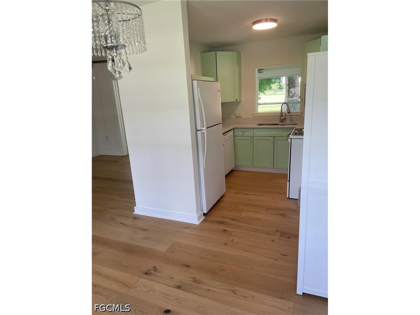 1442 Olmeda Way Fort Myers FL 33901 2026024869 image6