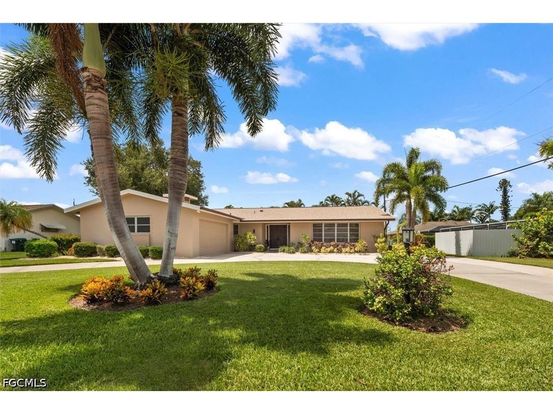 1442 Woodwind Court Fort Myers FL 33919 2026027151 image1