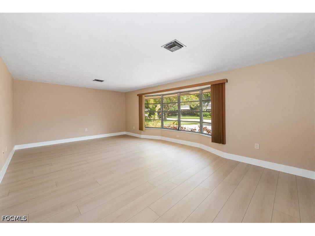 1442 Woodwind Court Fort Myers FL 33919 2026027151 image5