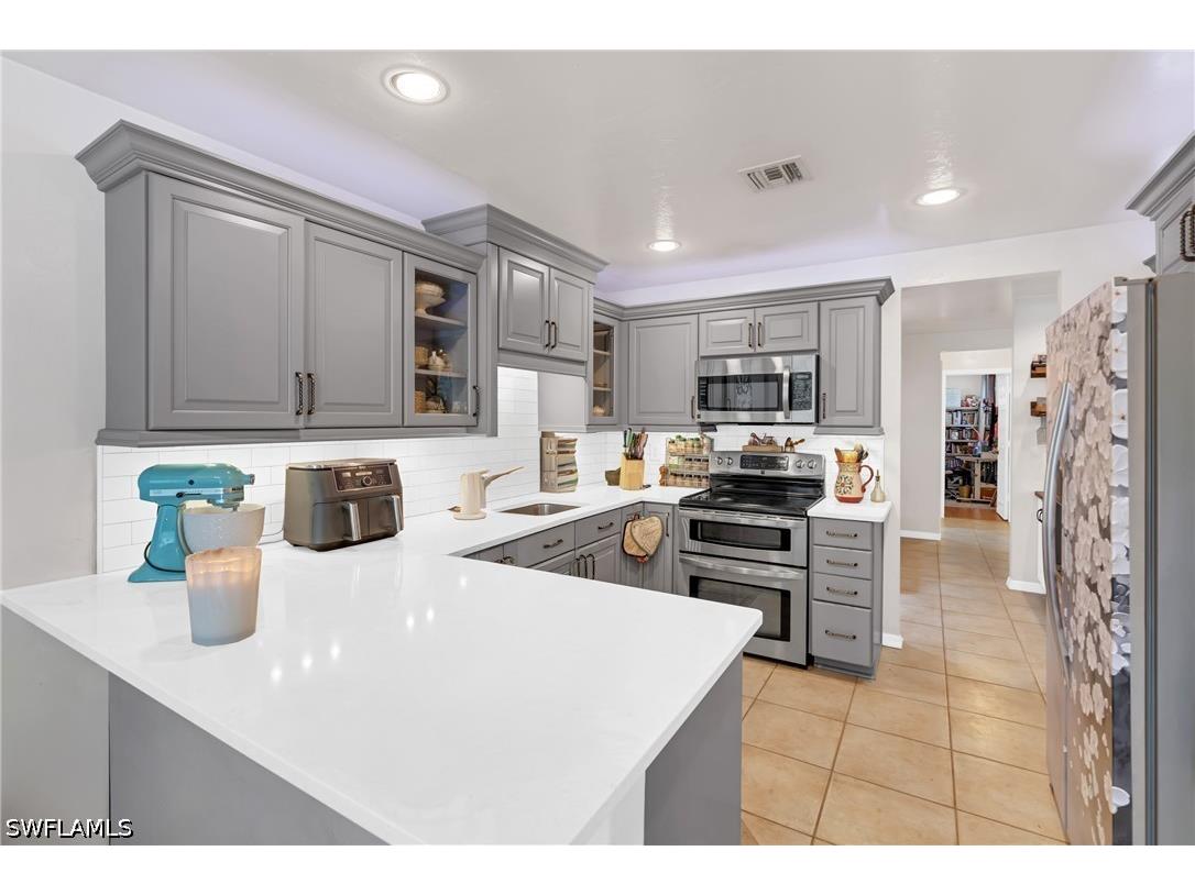 1443 Larkspur Drive Fort Myers FL 33901 226018361 image18