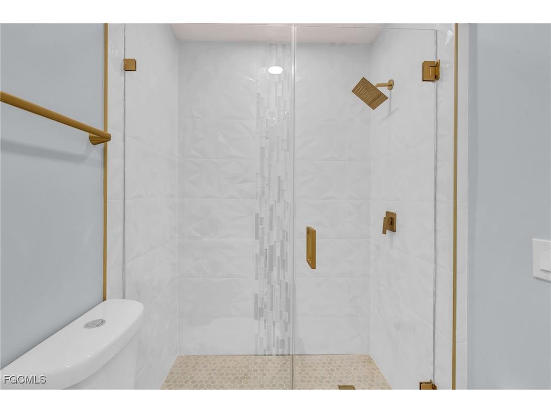 1443 Windsor Court Cape Coral FL 33904 2025004303 image32