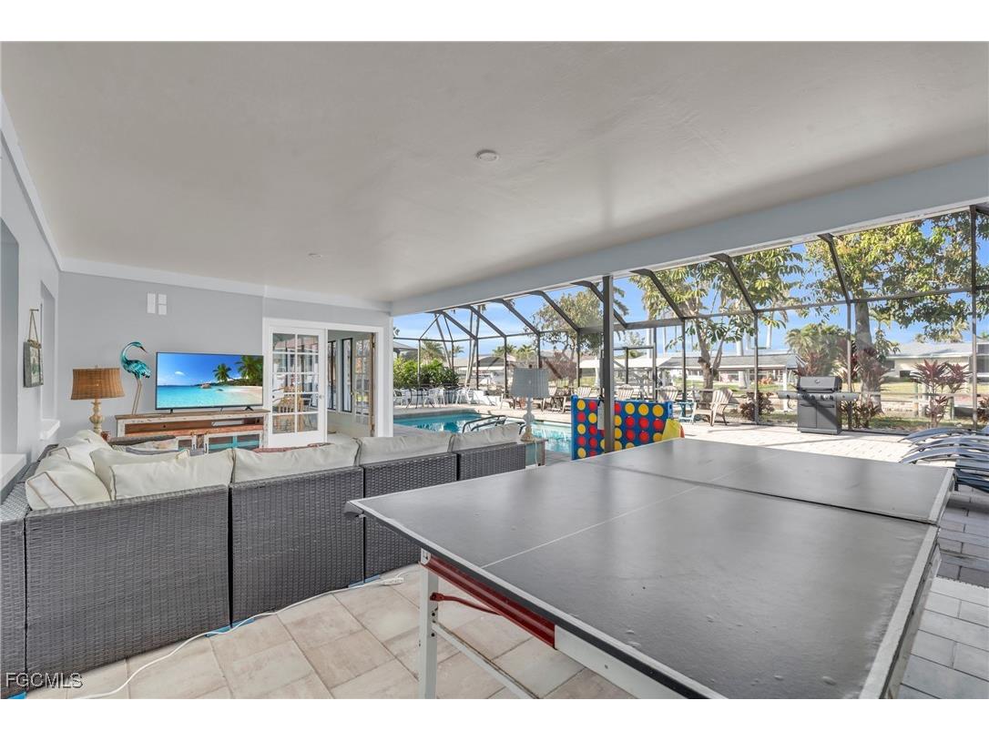 1443 Windsor Court Cape Coral FL 33904 2025004303 image38