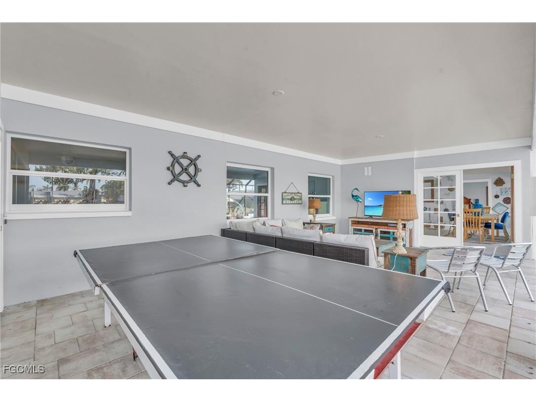 1443 Windsor Court Cape Coral FL 33904 2025004303 image39