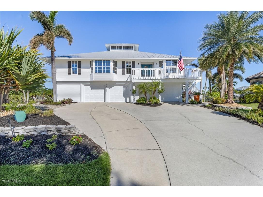 14432 Clubhouse Drive Bokeelia FL 33922 2025010965 image2