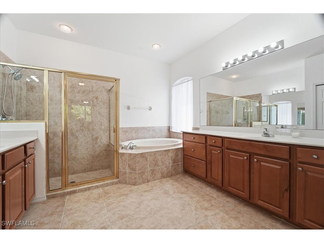 14439 Manchester Drive Naples FL 34114 225044900 image10