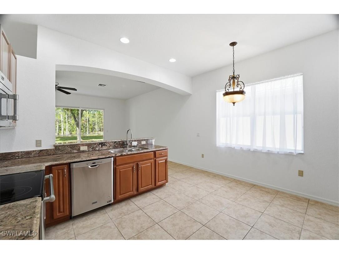 14439 Manchester Drive Naples FL 34114 225044900 image5