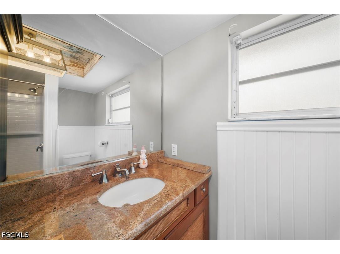 1444 Covington Circle W Fort Myers FL 33919 2026029061 image21