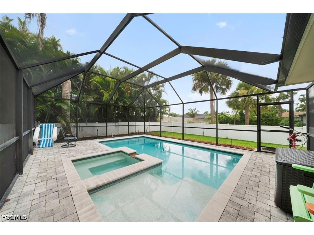 1444 Covington Circle W Fort Myers FL 33919 2026029061 image24
