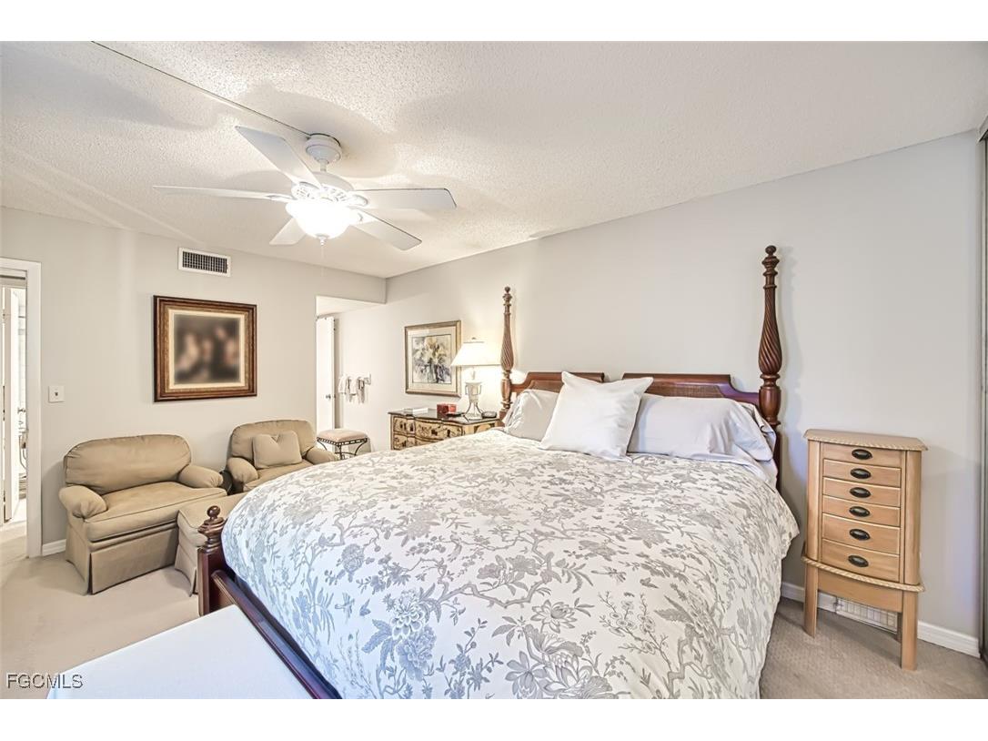 1444 Park Shore Circle #3 Fort Myers FL 33901 2026004197 image9