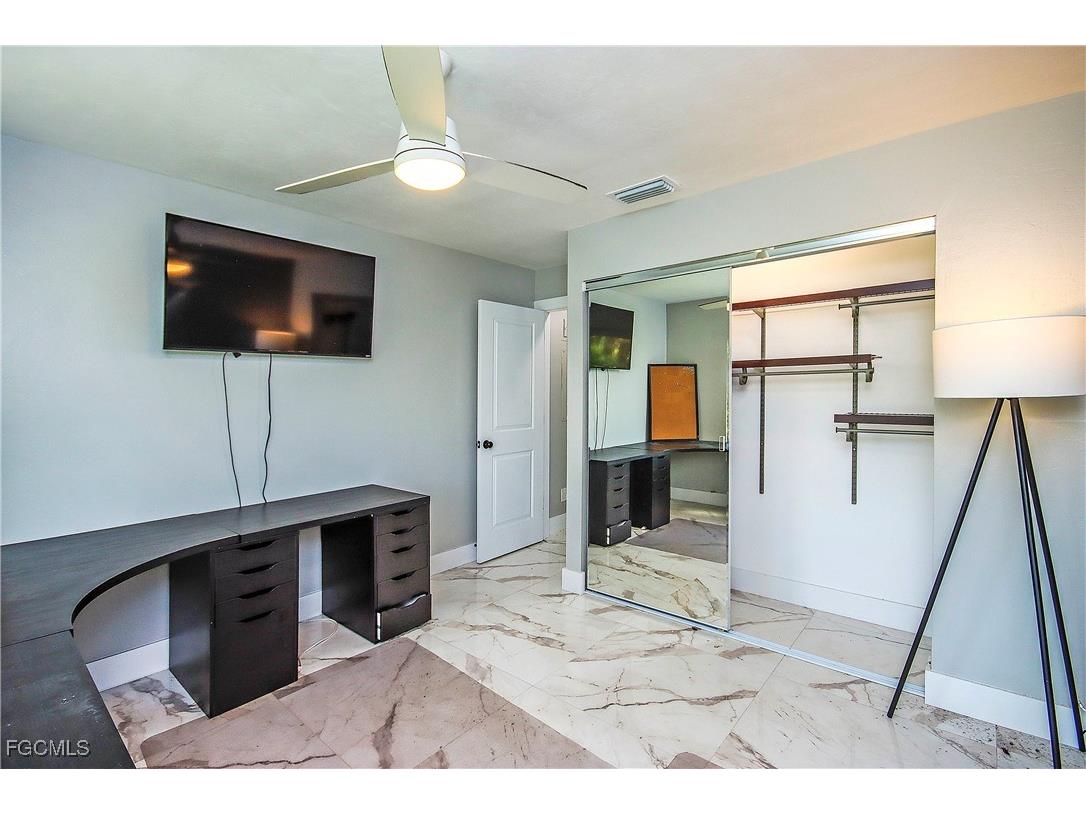 1444 Sandpiper Circle Sanibel FL 33957 2025016361 image10