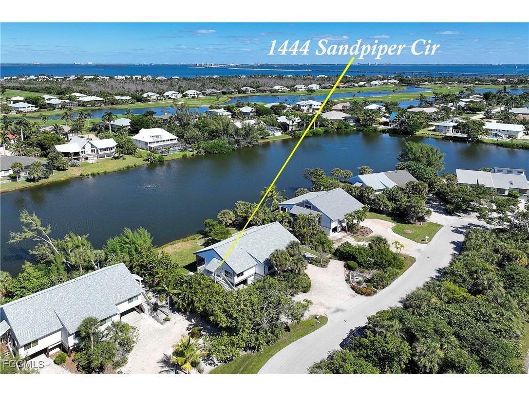 1444 Sandpiper Circle Sanibel FL 33957 2025016361 image19