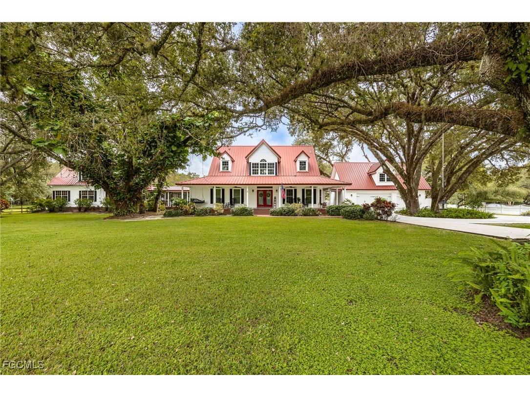 1444 Winchester Avenue E Labelle FL 33935 2025009608 image3