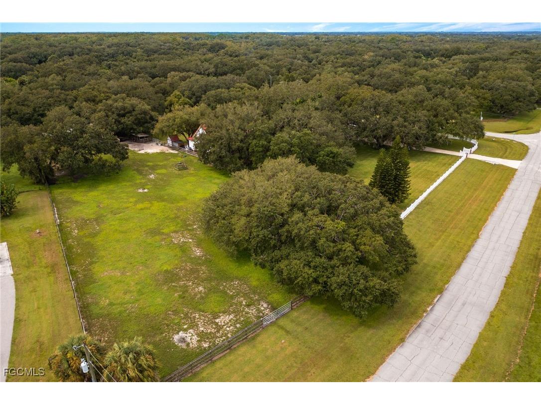 1444 Winchester Avenue E Labelle FL 33935 2025009608 image37