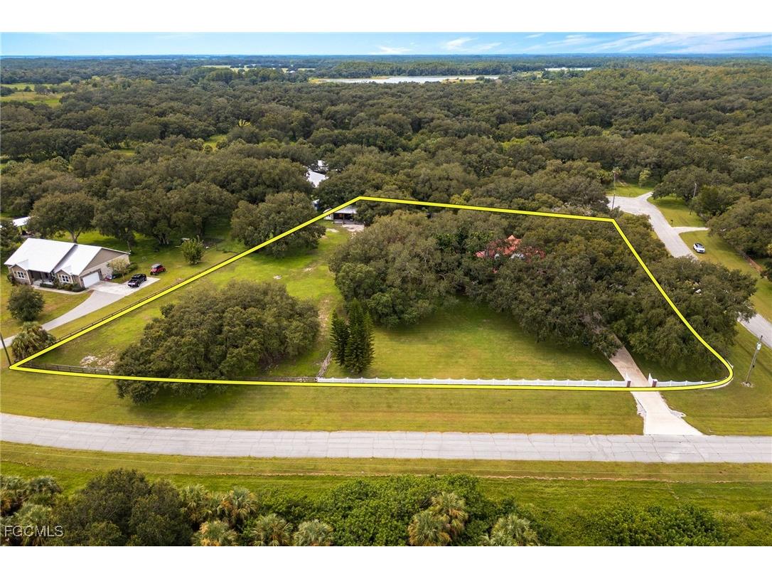 1444 Winchester Avenue E Labelle FL 33935 2025009608 image38