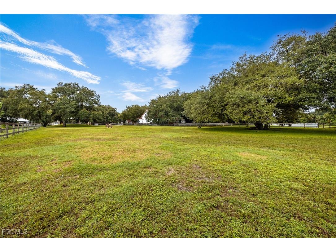 1444 Winchester Avenue E Labelle FL 33935 2025009608 image45