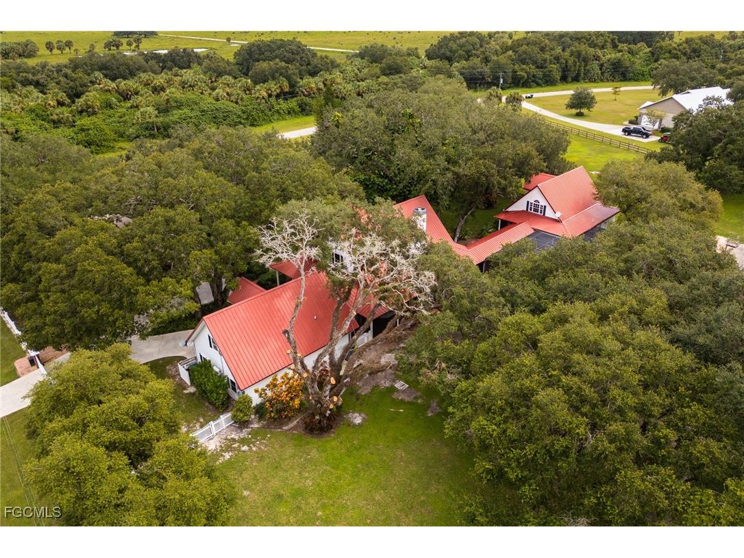 1444 Winchester Avenue E Labelle FL 33935 2025009608 image50