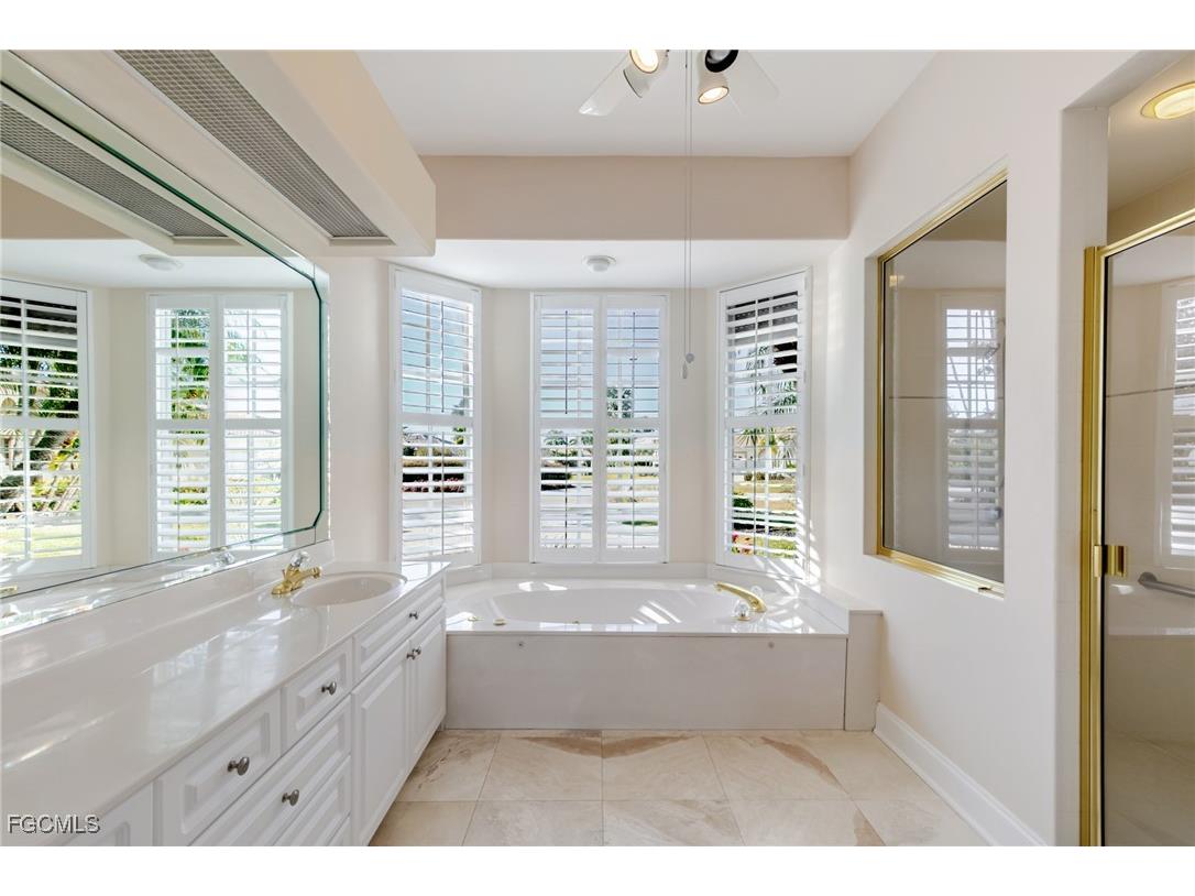 14440 Hickory Fairway Court Fort Myers FL 33912 2026006257 image24