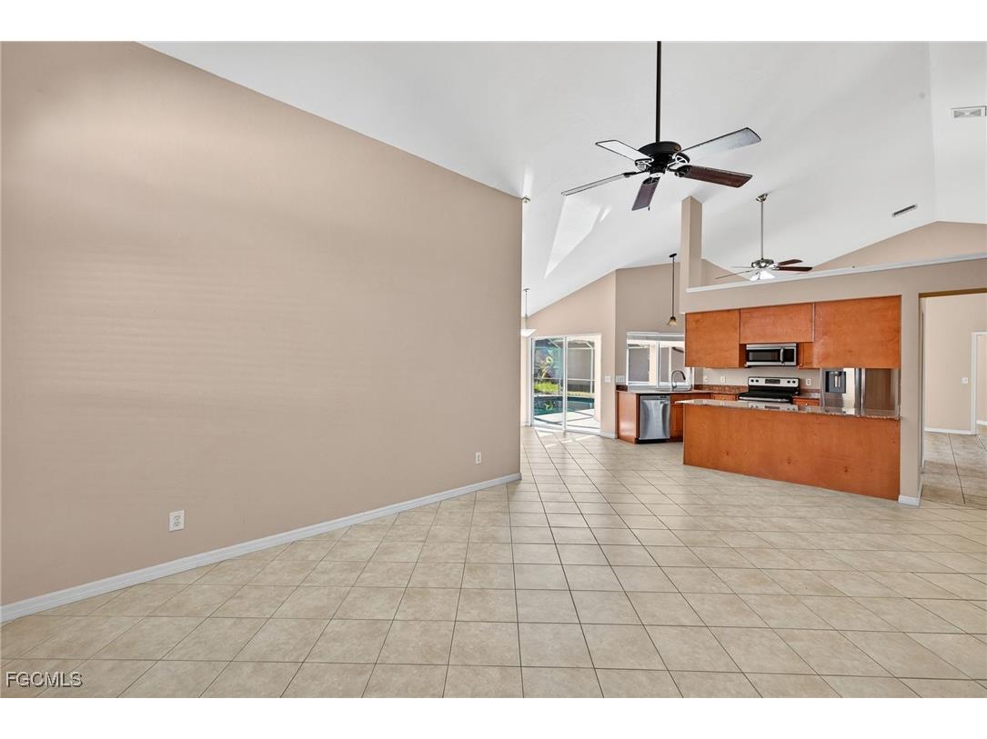 1445 Argyle Drive Fort Myers FL 33919 2025021136 image12