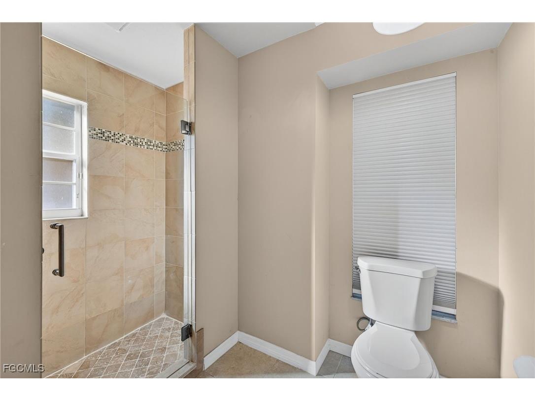 1445 Argyle Drive Fort Myers FL 33919 2025021136 image21