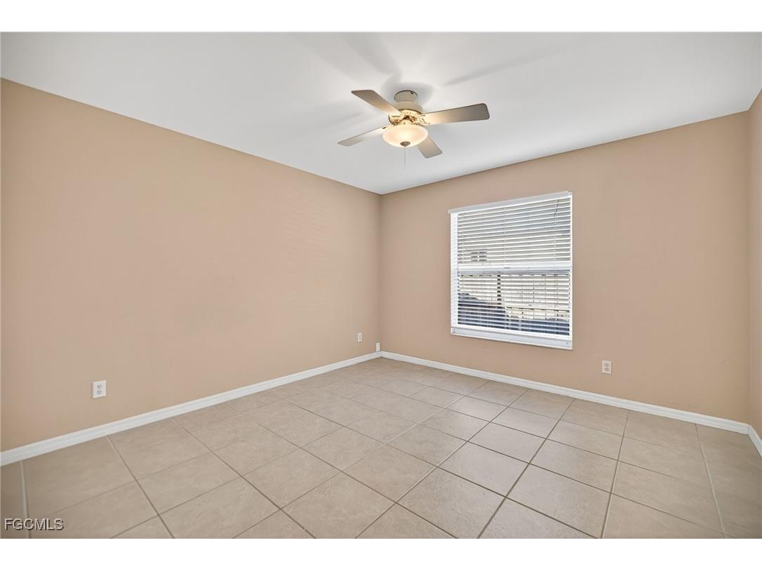 1445 Argyle Drive Fort Myers FL 33919 2025021136 image23