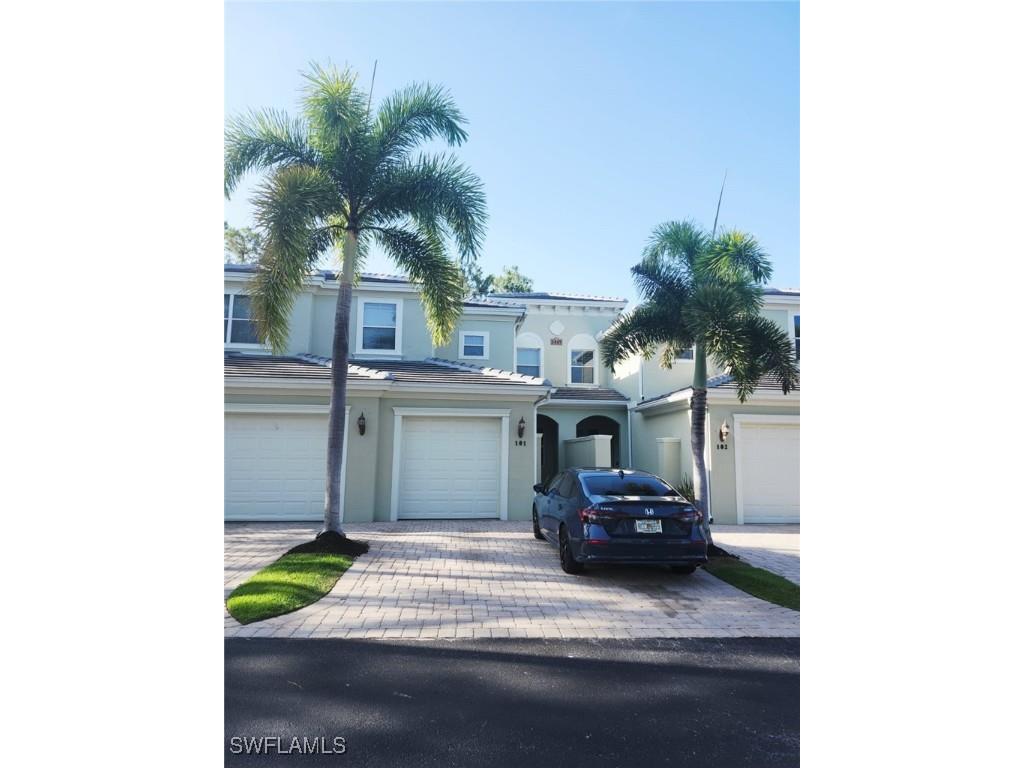 1445 Mariposa Circle #101 Naples FL 34105 225048602 image2