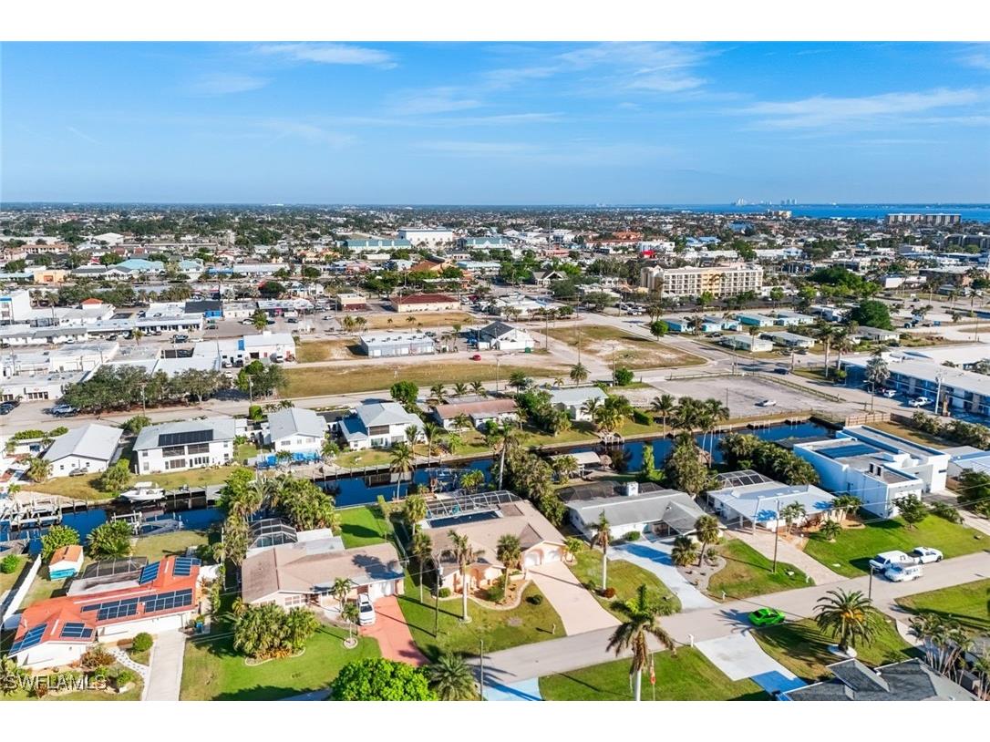 1445 Vendome Court Cape Coral FL 33904 224103178 image1