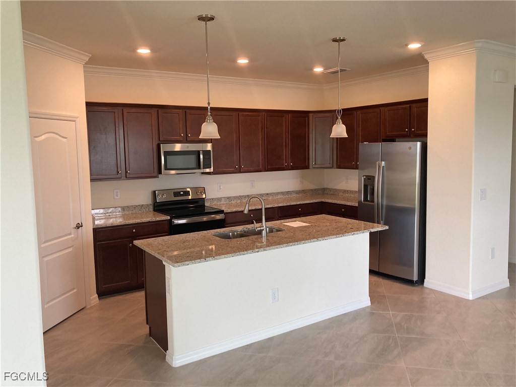 14453 Cantabria Drive Fort Myers FL 33905 2025018249 image3