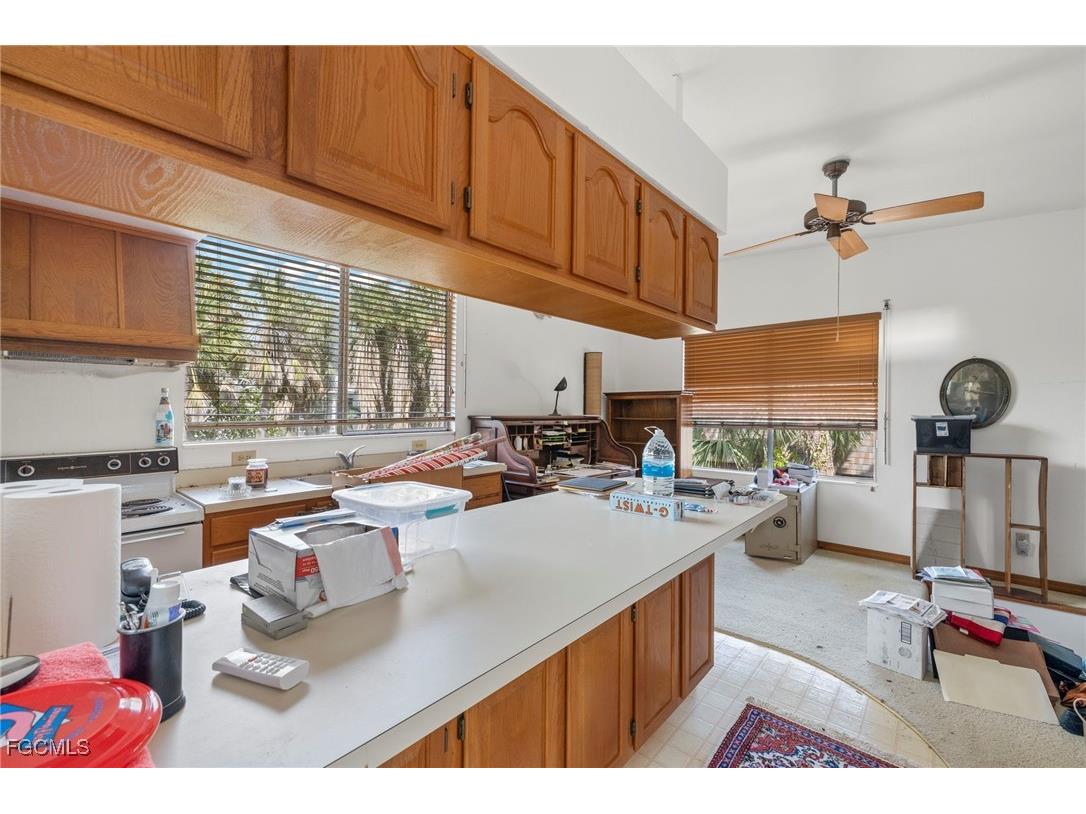 1446 & 1444 Periwinkle Way Sanibel FL 33957 2025007032 image13