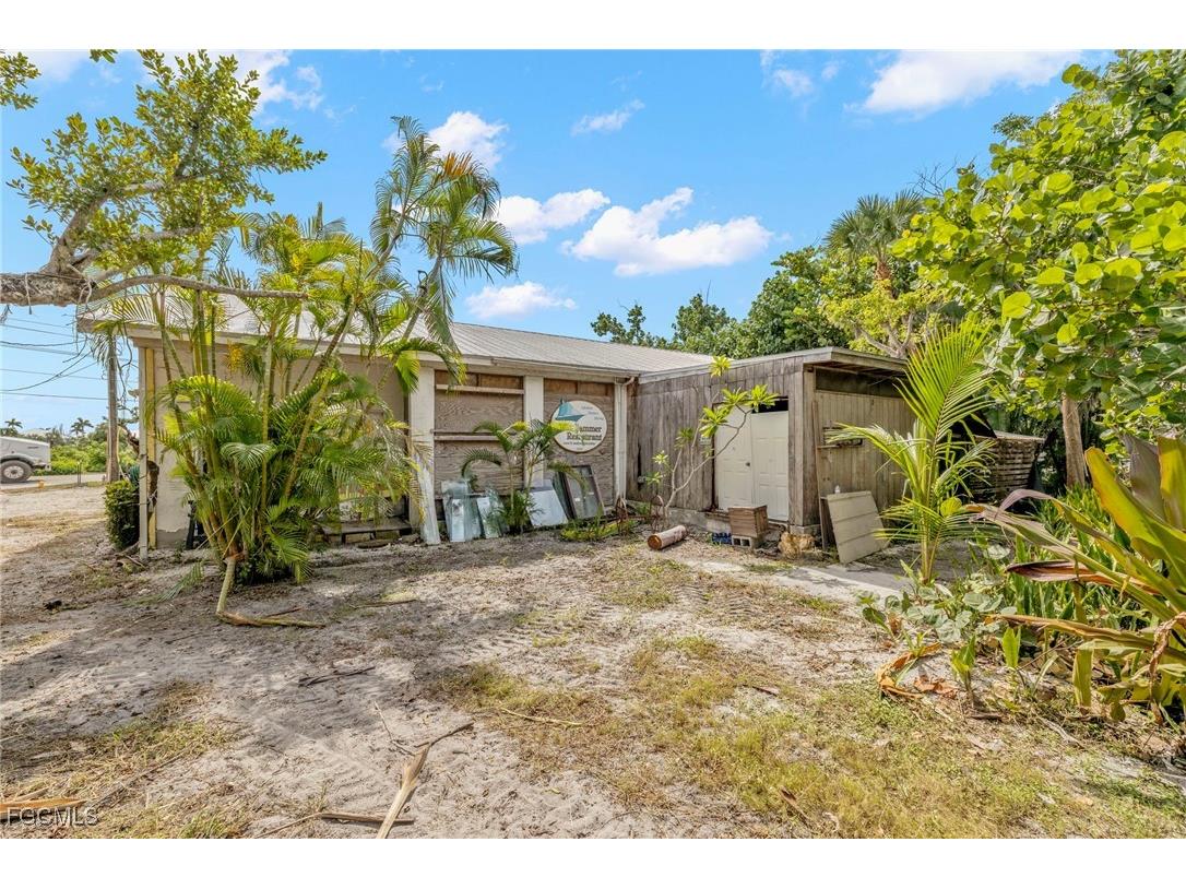 1446 & 1444 Periwinkle Way Sanibel FL 33957 2025007032 image28