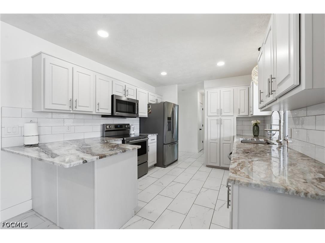 1446 SE 13th Street Cape Coral FL 33990 2026026190 image11