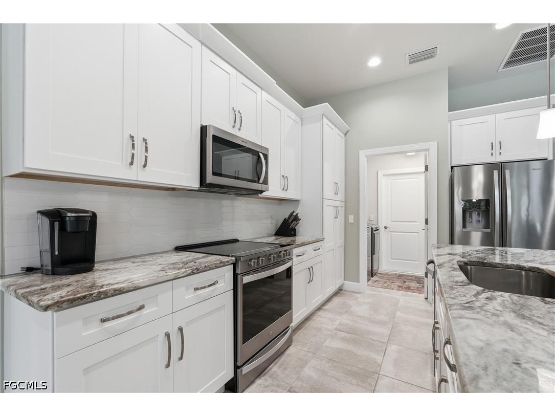 1446 SW 1st Terrace Cape Coral FL 33991 2026028838 image11