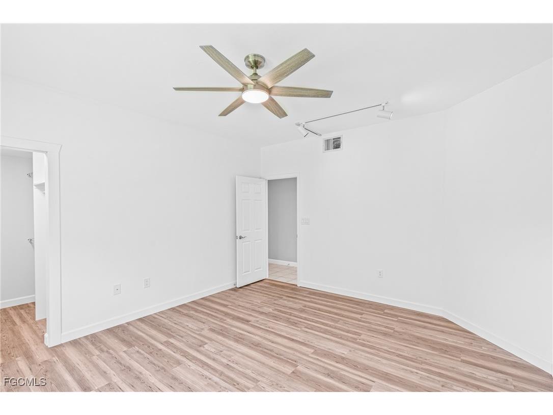 14461 Summerlin Trace Court #3 Fort Myers FL 33919 2025002556 image37