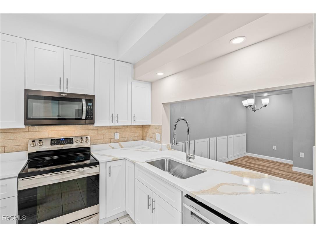 14461 Summerlin Trace Court #3 Fort Myers FL 33919 2025026429 image14