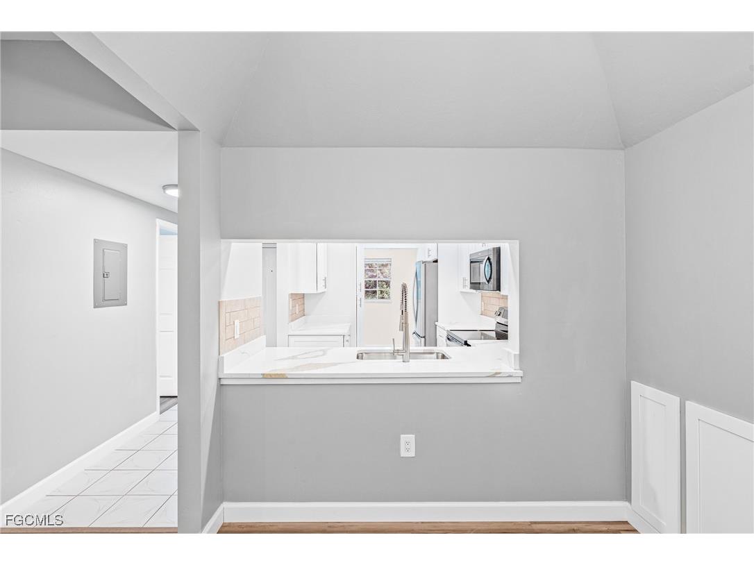 14461 Summerlin Trace Court #3 Fort Myers FL 33919 2025026429 image17