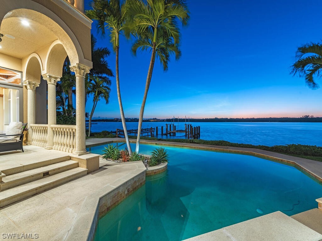 1447 Galleon Drive Naples FL 34102 223049896 image1