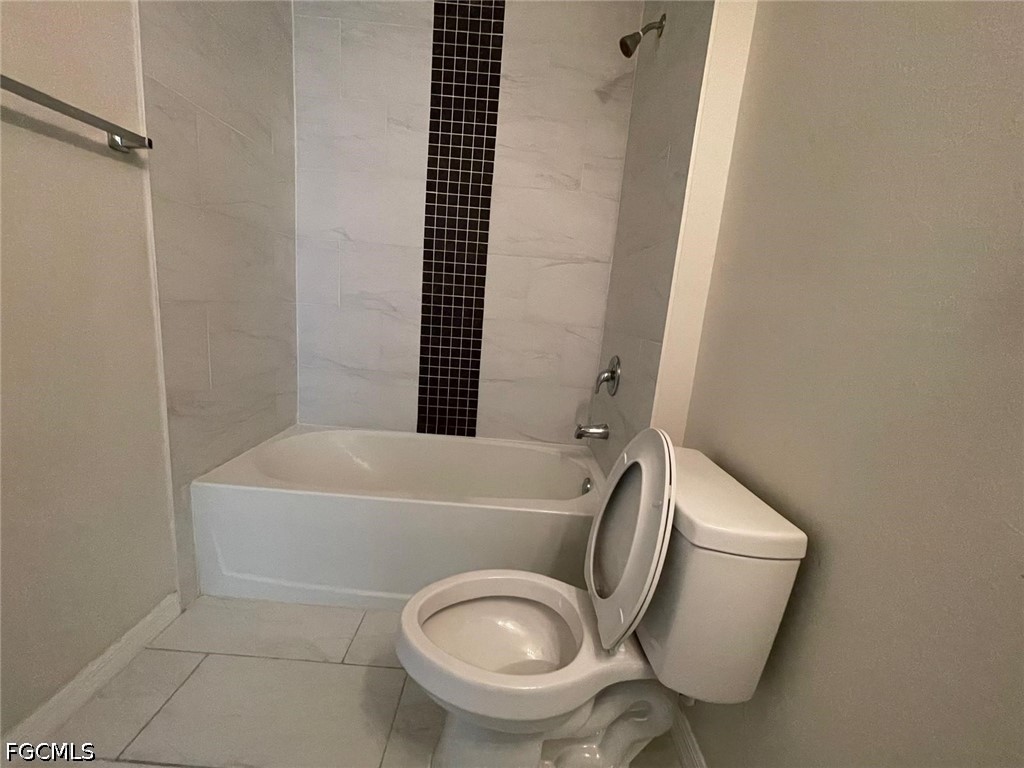1447 NW 1st Street Cape Coral FL 33993 2026022833 image10