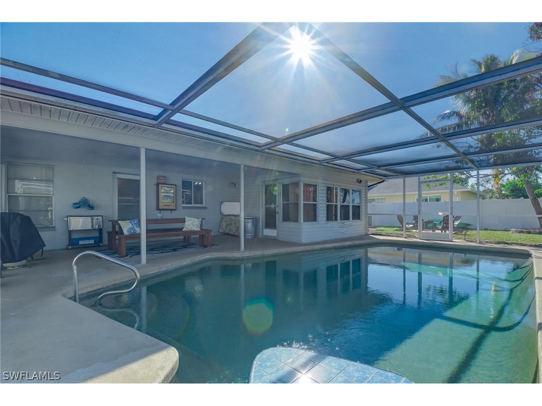 1447 SE 15th Street Cape Coral FL 33990 223011628 image1