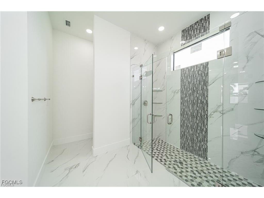 1447 SW 1st Street Cape Coral FL 33991 2025025643 image11