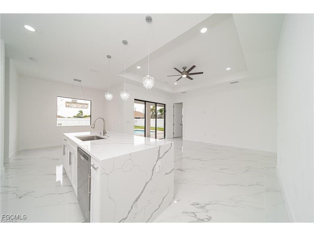 1447 SW 1st Street Cape Coral FL 33991 2025025643 image8