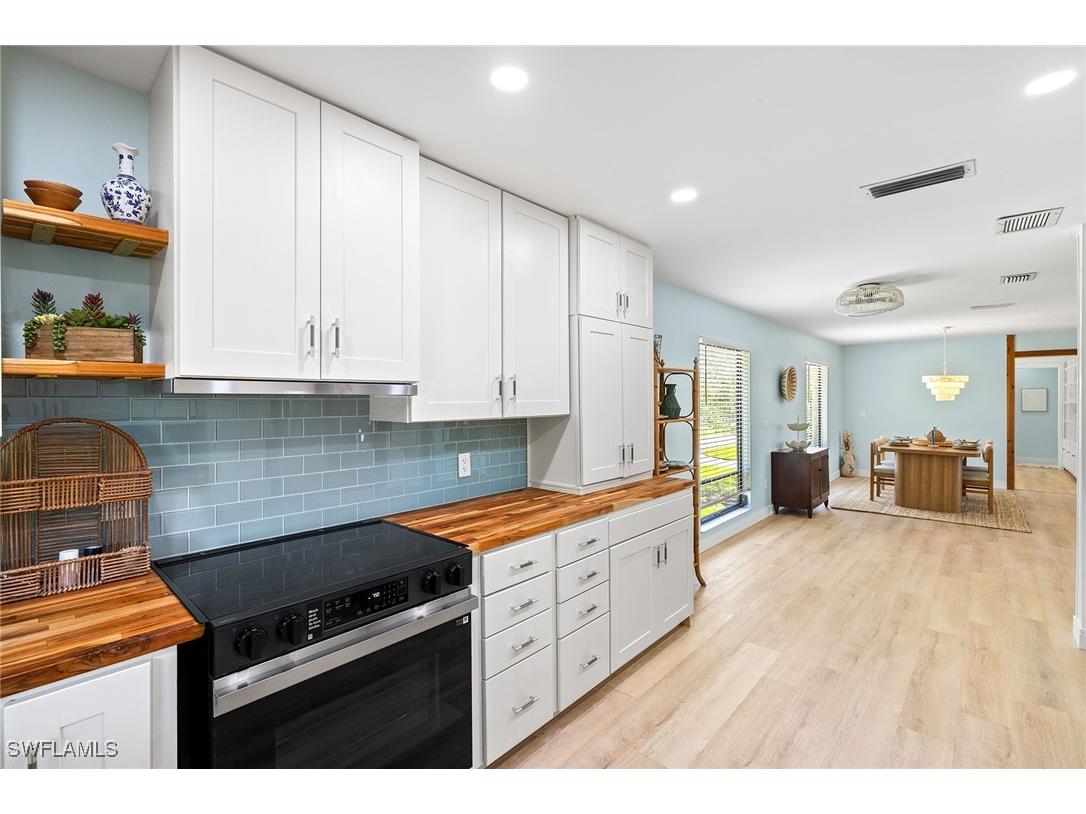 1448 Albatross Road Sanibel FL 33957 225055477 image8