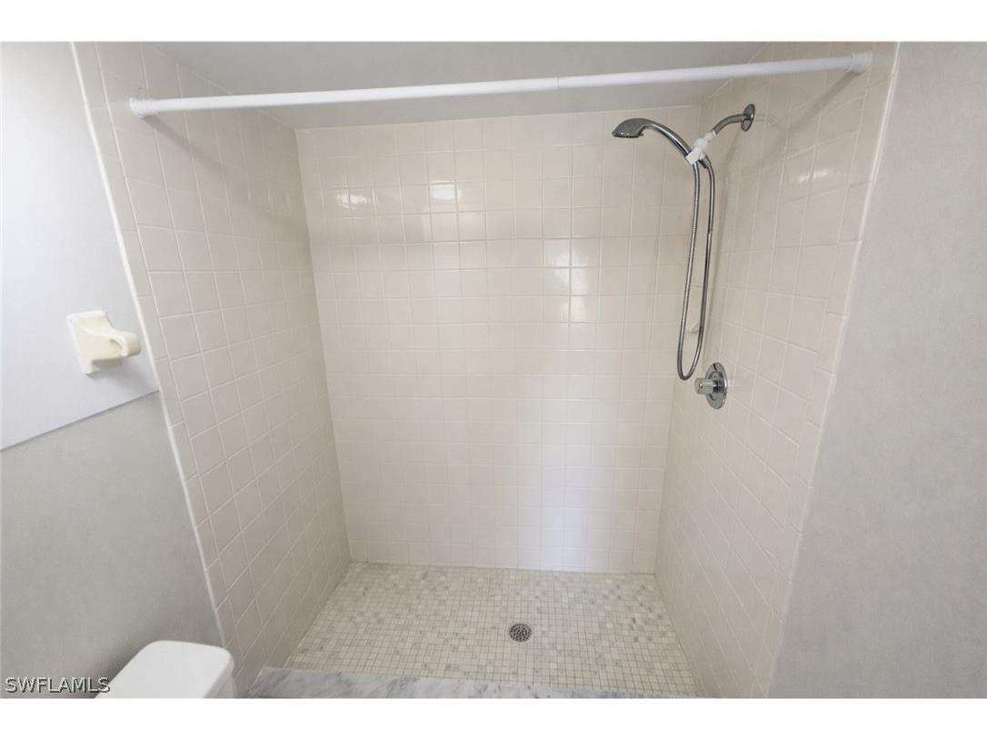 1448 Churchill Circle #S103 Naples FL 34116 226001899 image17