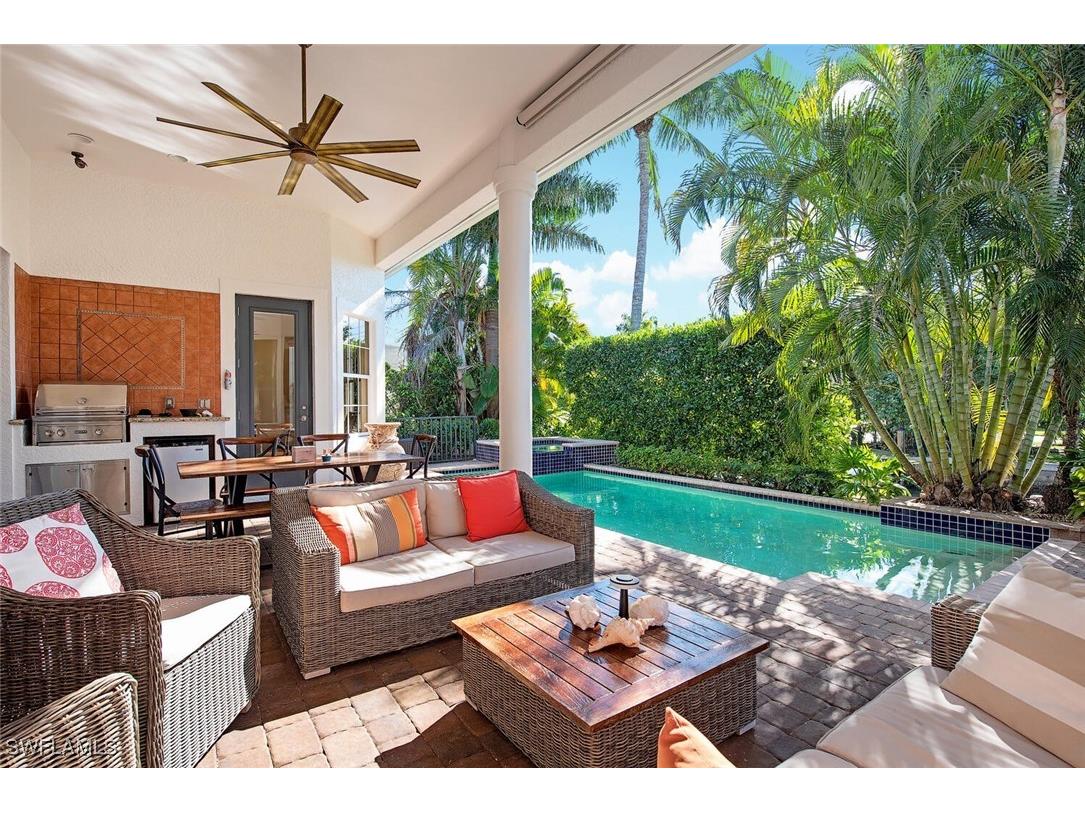 1448 Marlin Drive Naples FL 34102 225085226 image1