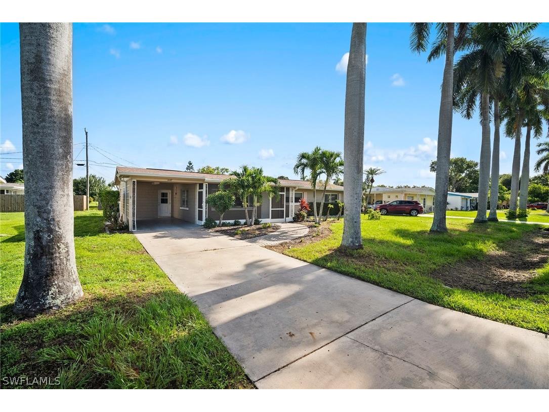 1449 Charles Road Fort Myers FL 33919 224059881 image1