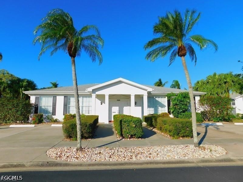 1449 Saddle Woode Drive W #5D Fort Myers FL 33919 2026021431 image2