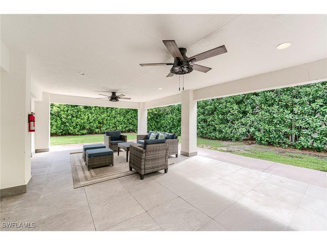 145 Capri Boulevard Naples FL 34113 225071539 image27